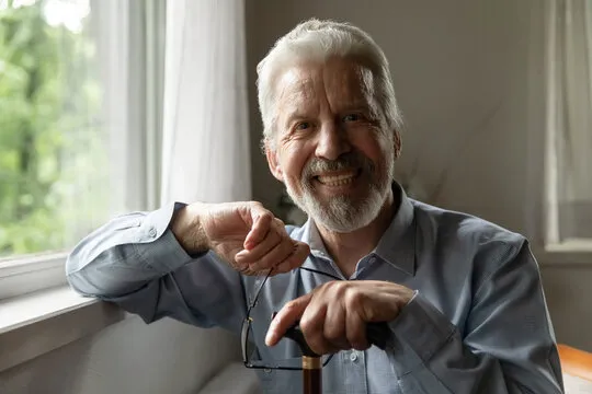 用户示意头像 C